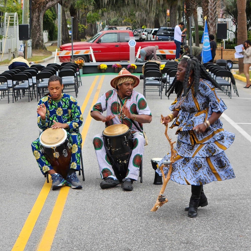 Gullah Geechee drummers and dancing