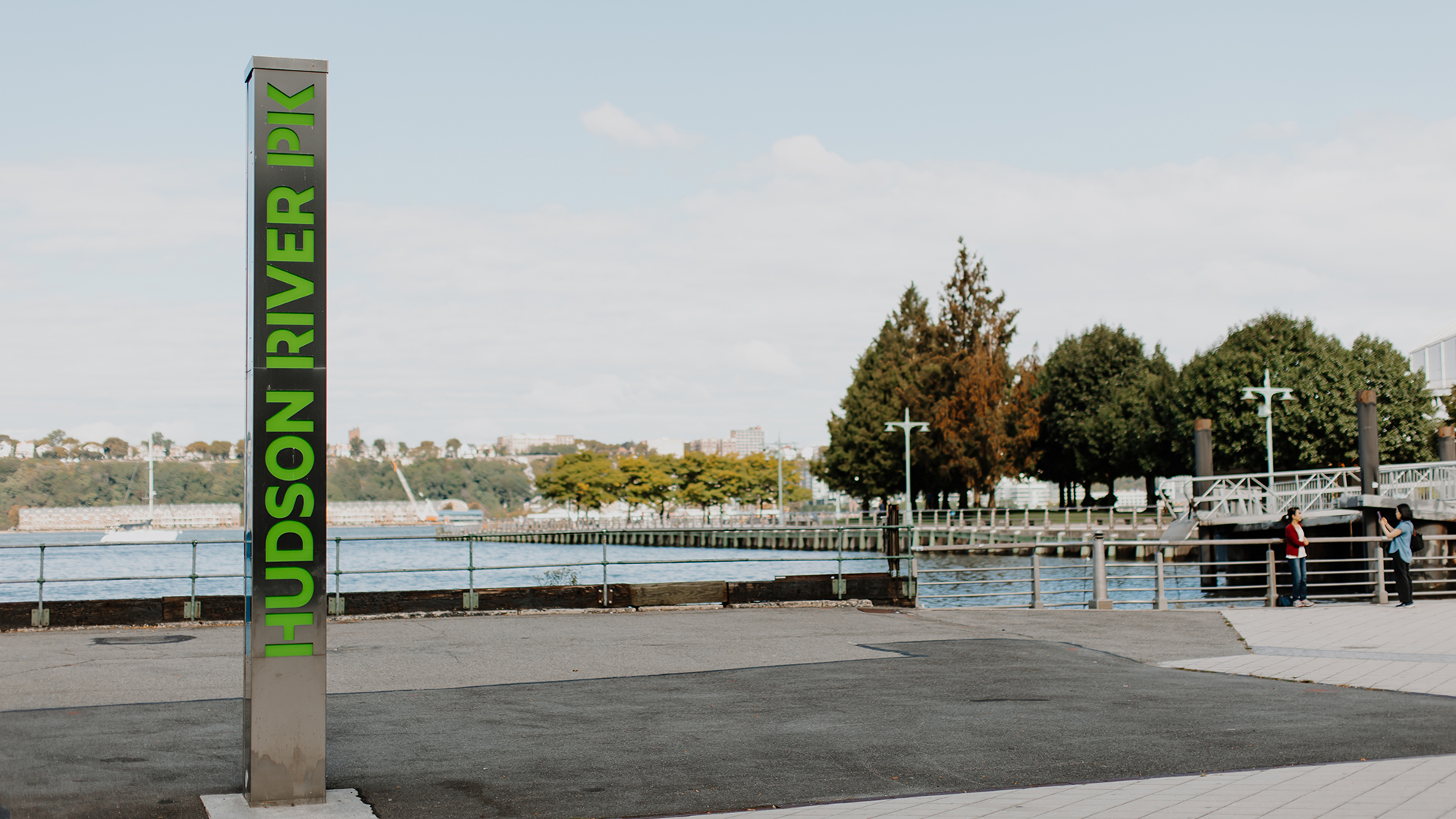 Hudson River sign