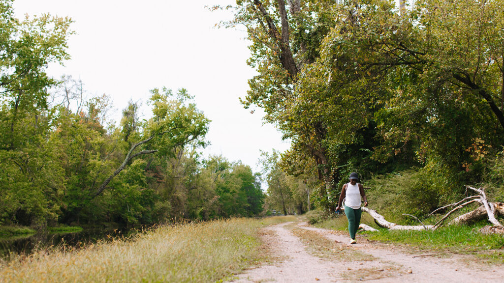 D&R Canal walking