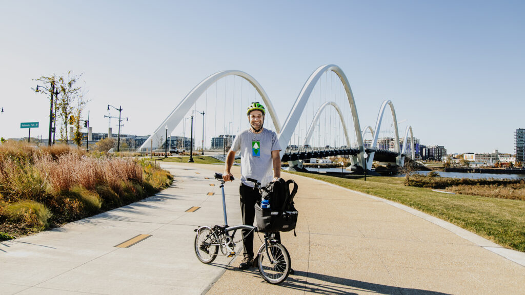 Bike on Anacostia River Trail