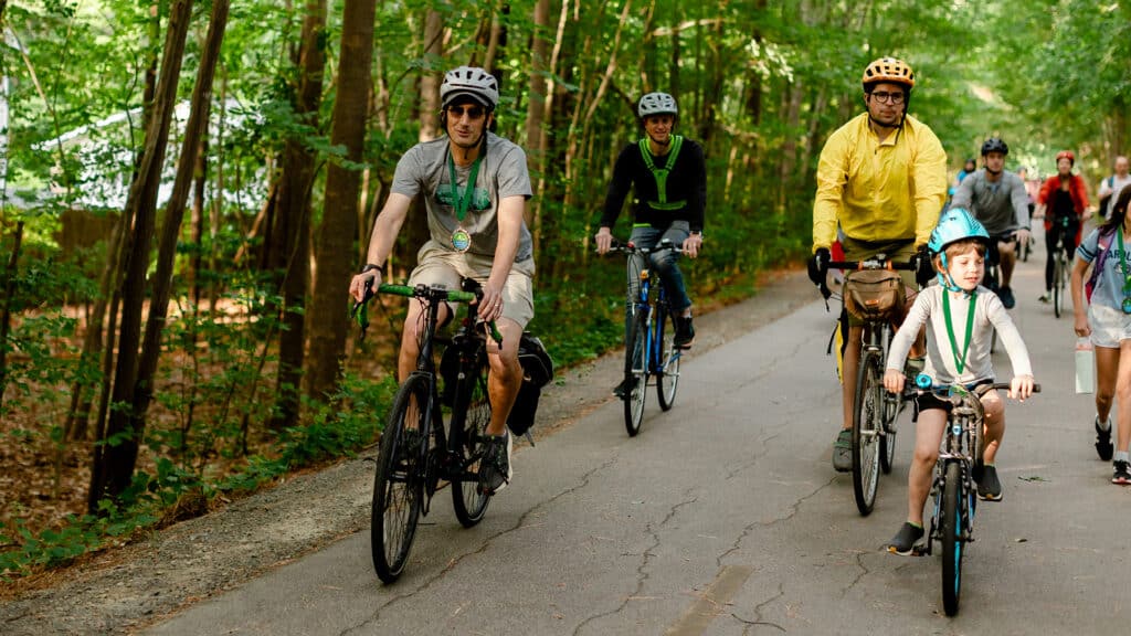 Children biking to school on the Greenway